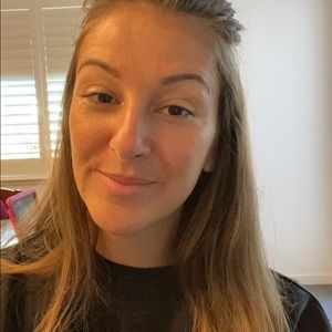 Meet your Posher, Jasmin